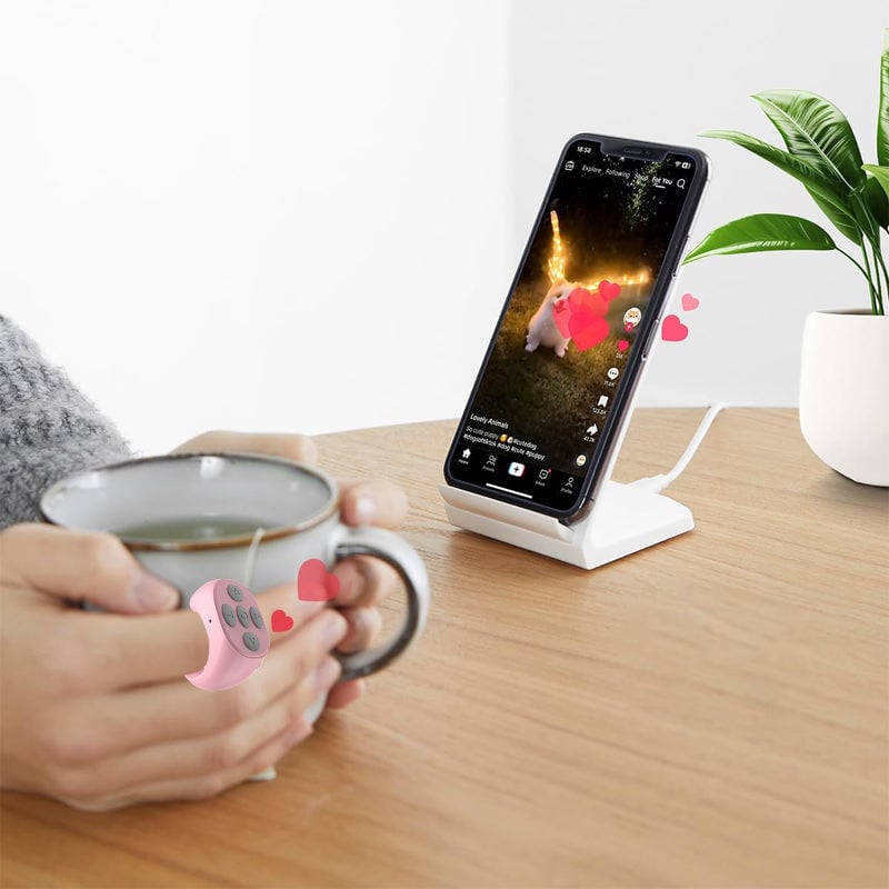 🎅Fingertip Wireless Bluetooth Remote Control